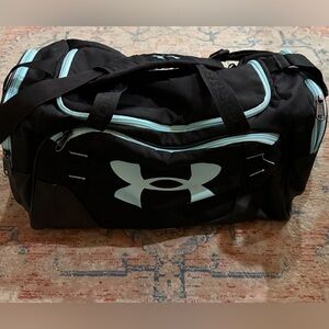 Under Armour Gym, Sports, overnight bag. Black with teal